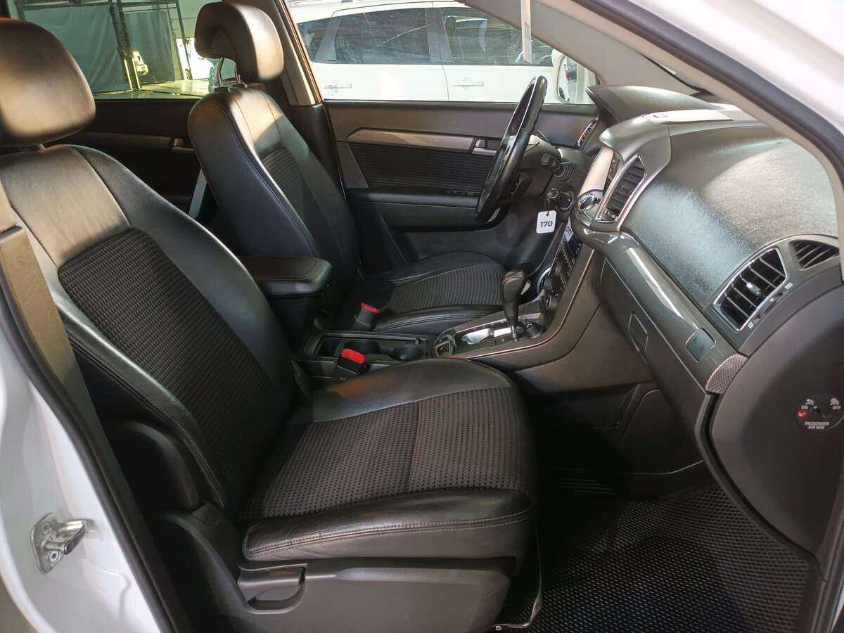 Chevrolet Captiva б/у, 2012, Автоматическая. Фото: #15