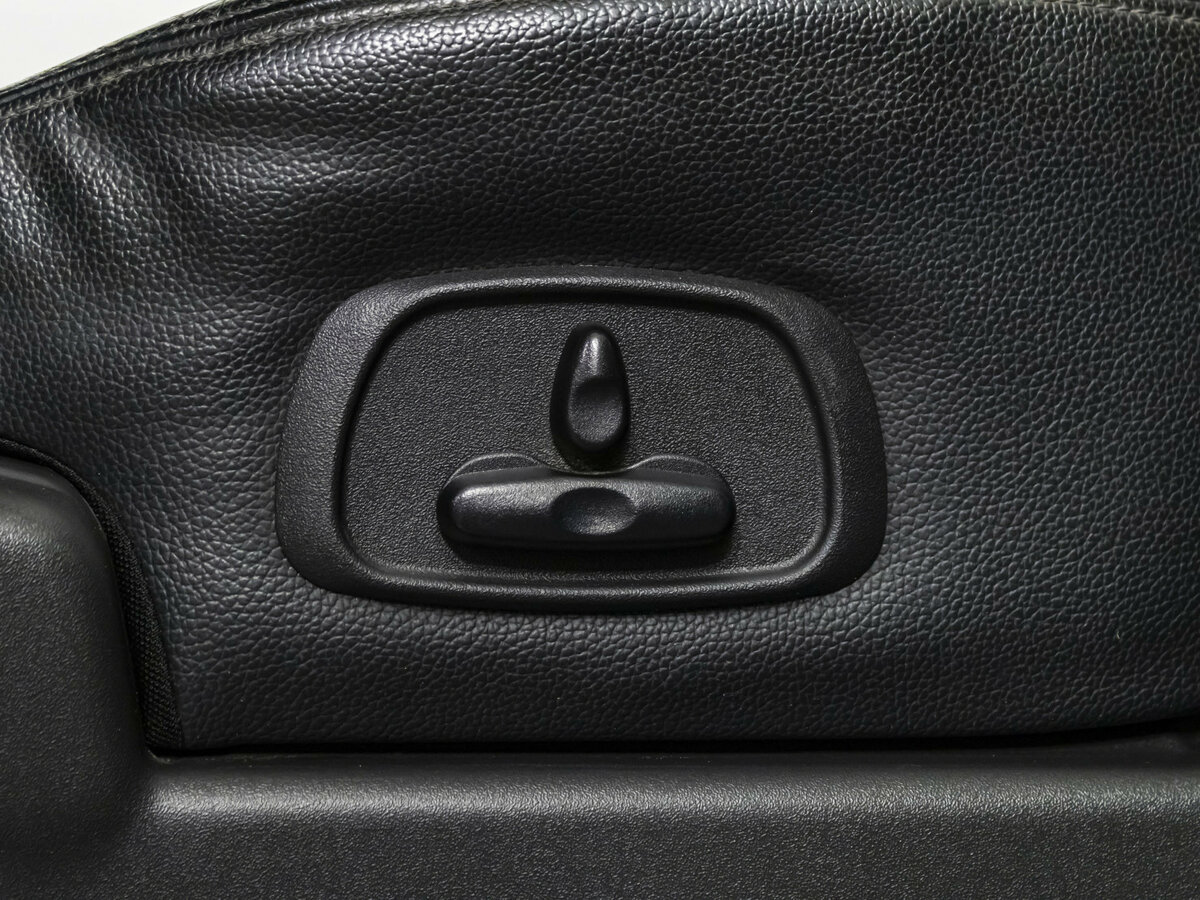 Mitsubishi Pajero б/у, 2014, Автоматическая. Фото: #14