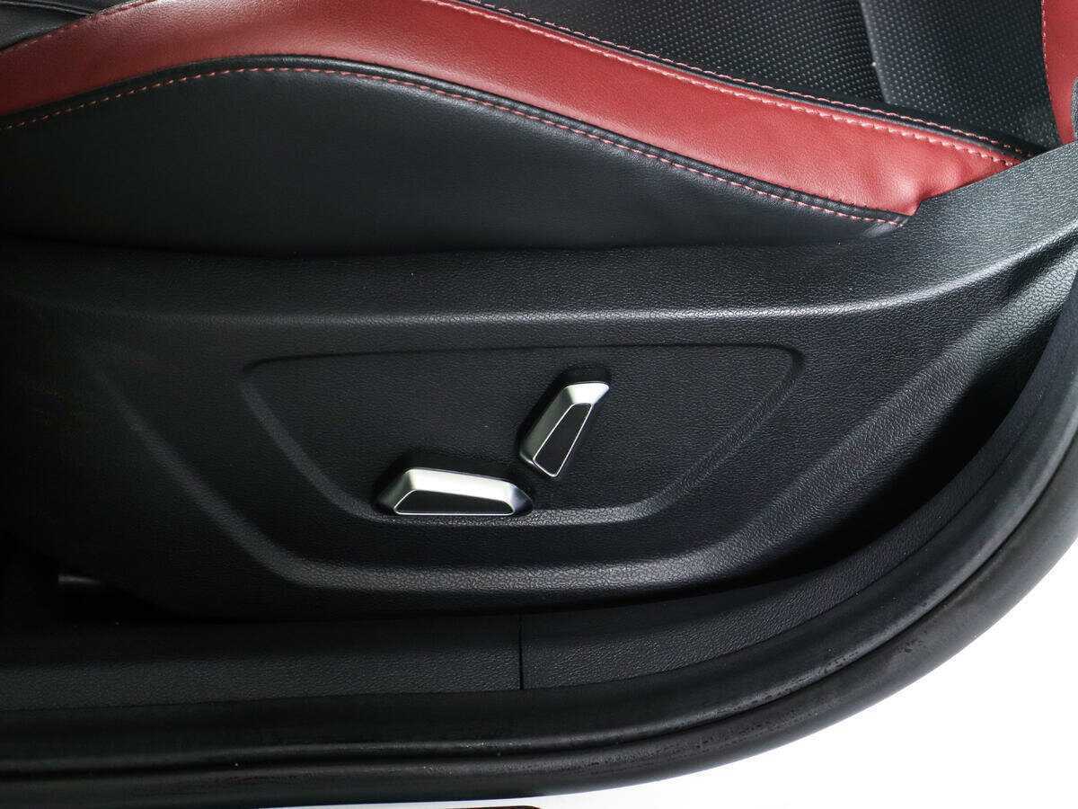 Geely Coolray б/у, 2021, Роботизированная. Фото: #17