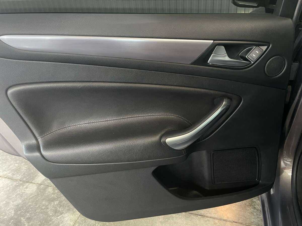 Ford Mondeo б/у, 2012, Роботизированная. Фото: #21