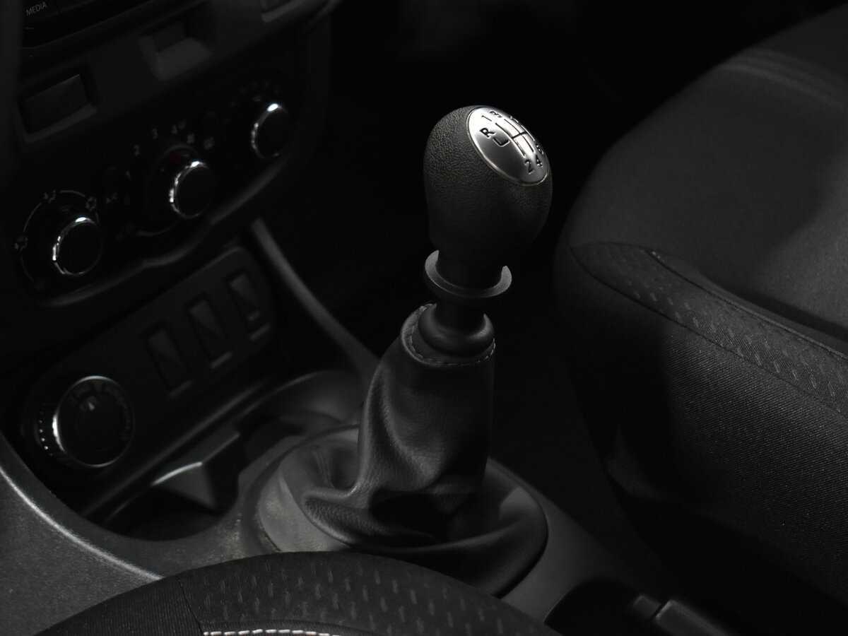 Renault Duster б/у, 2020, Механическая. Фото: #10