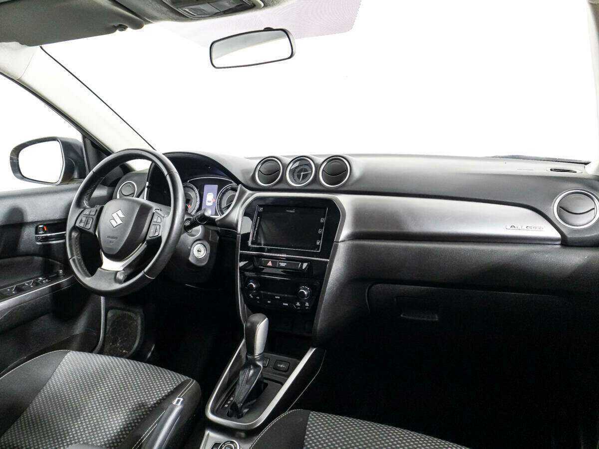 Suzuki Vitara б/у, 2019, Автоматическая. Фото: #8