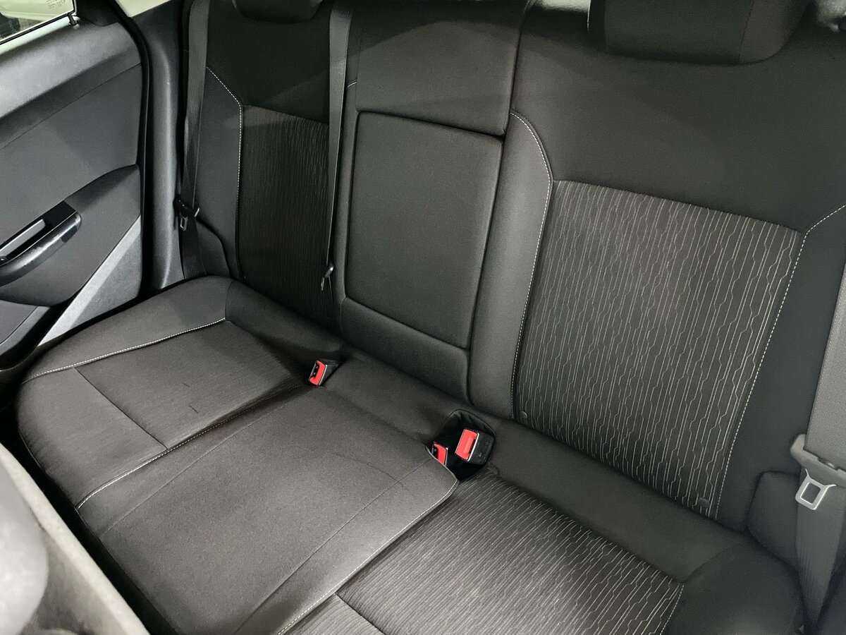 Opel Astra б/у, 2012, Автоматическая. Фото: #16