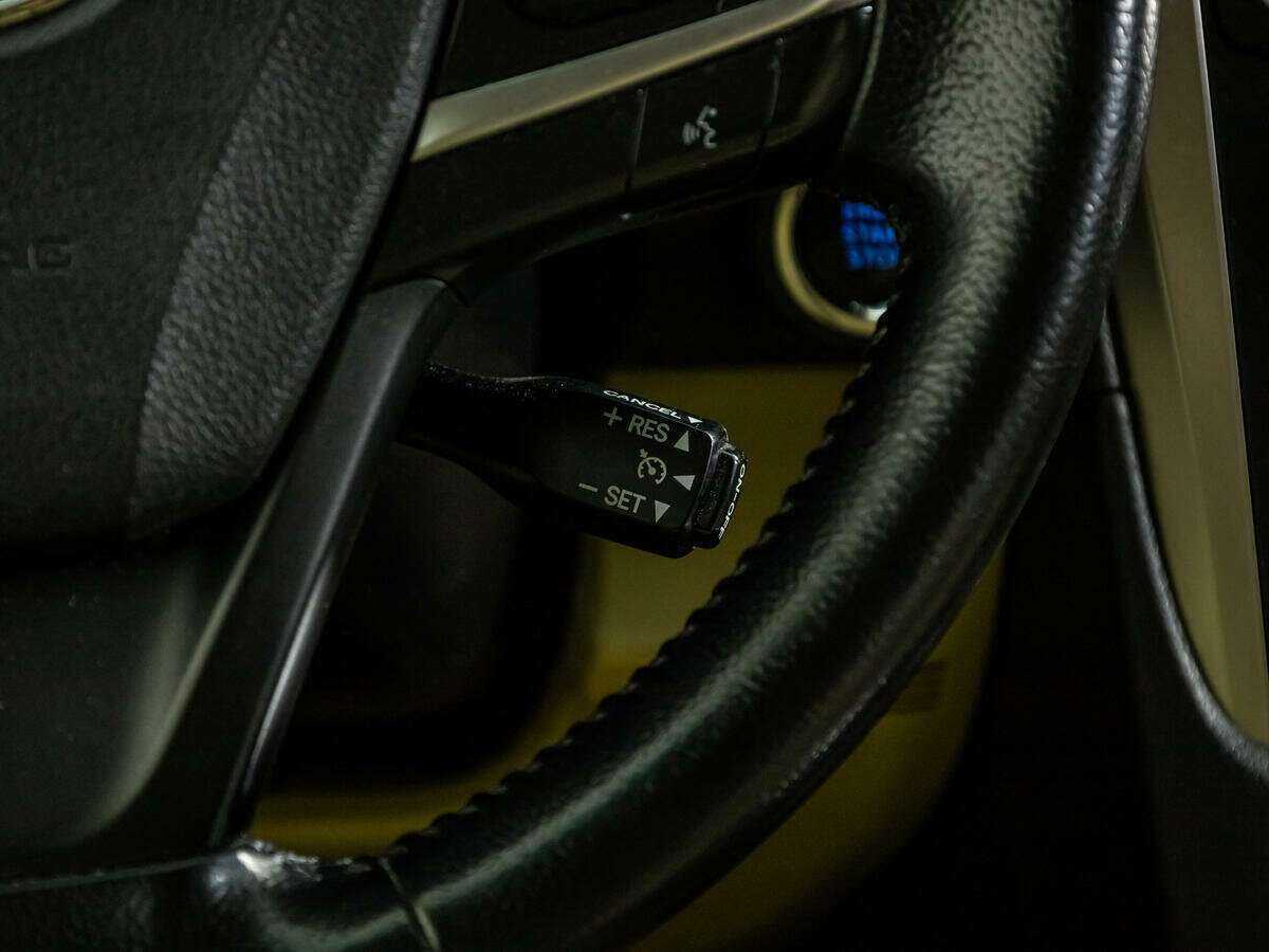 Toyota Camry б/у, 2015, Автоматическая. Фото: #18