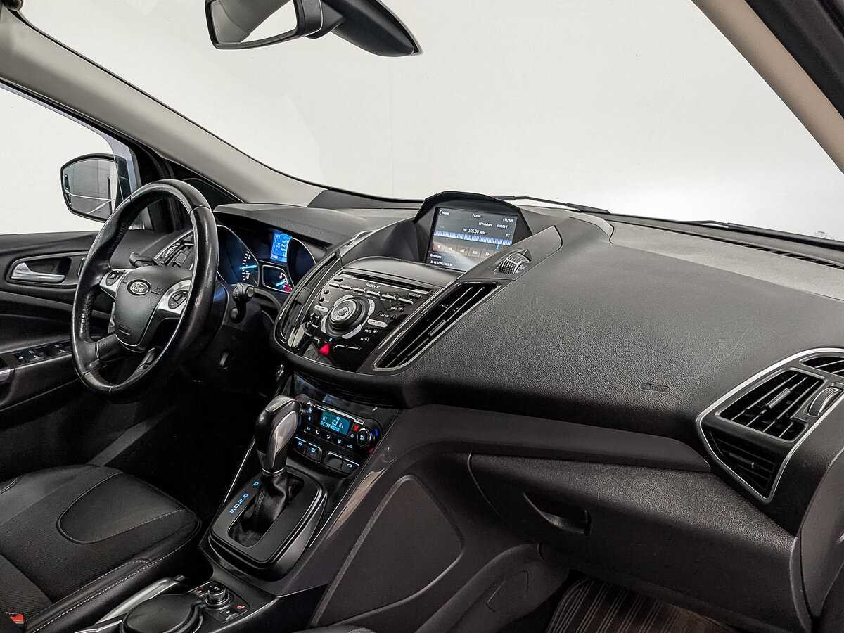 Ford Kuga б/у, 2014, Автоматическая. Фото: #10