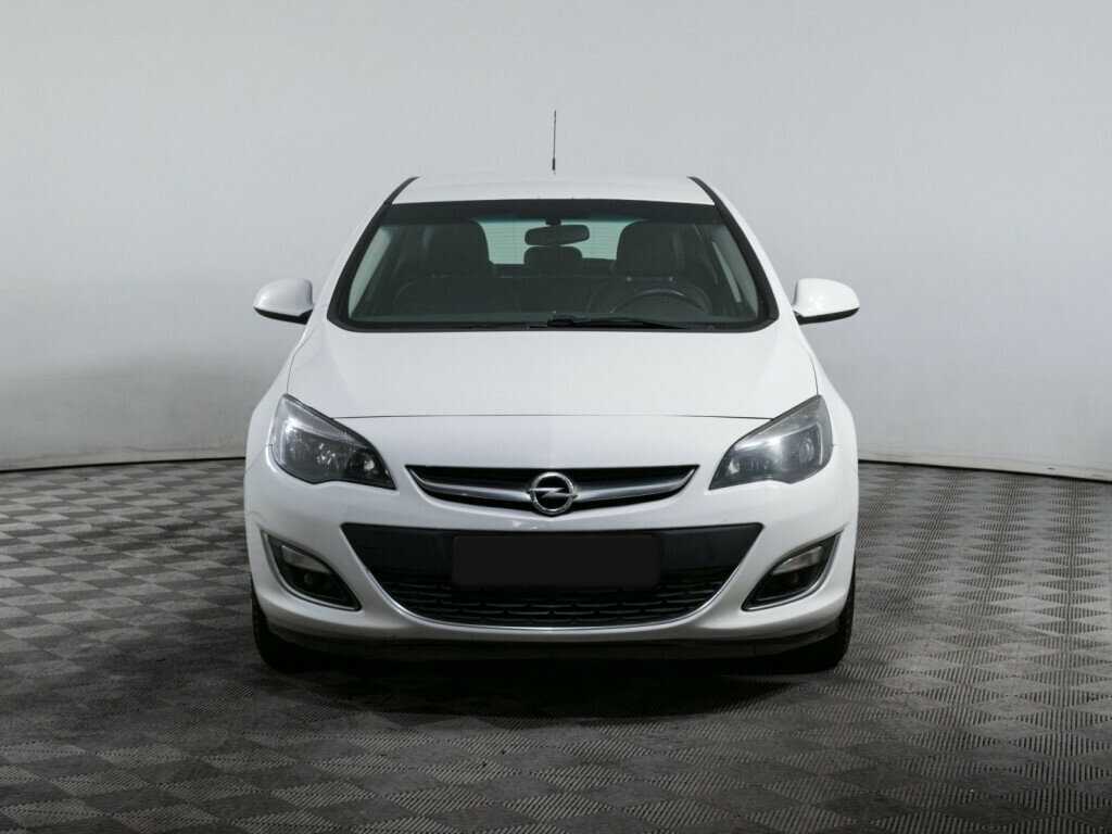 Opel Astra б/у, 2013, Автоматическая. Фото: #1