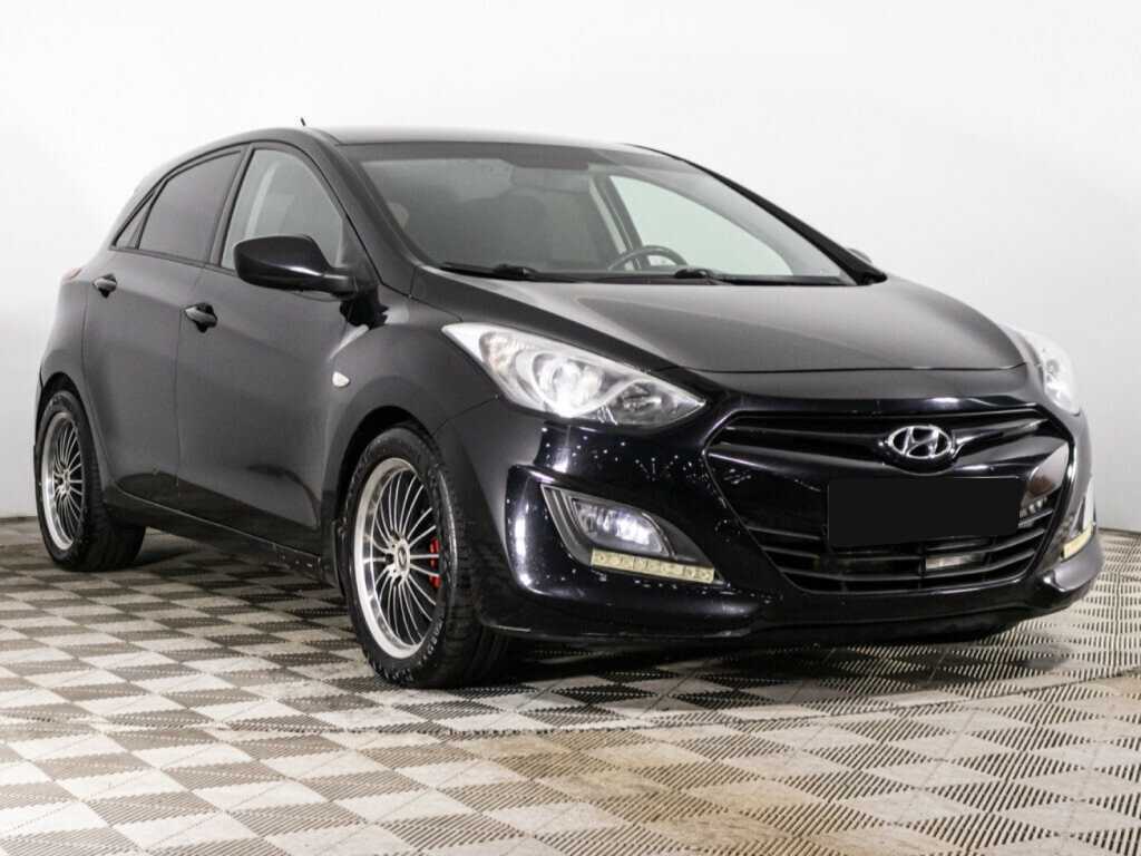 Hyundai i30 б/у, 2013, Механическая. Фото: #2
