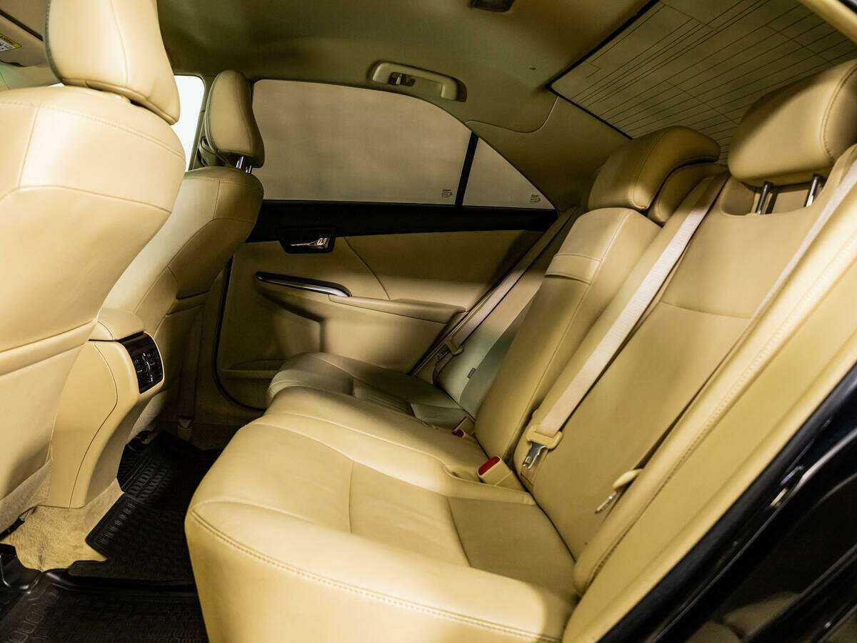 Toyota Camry б/у, 2015, Автоматическая. Фото: #8