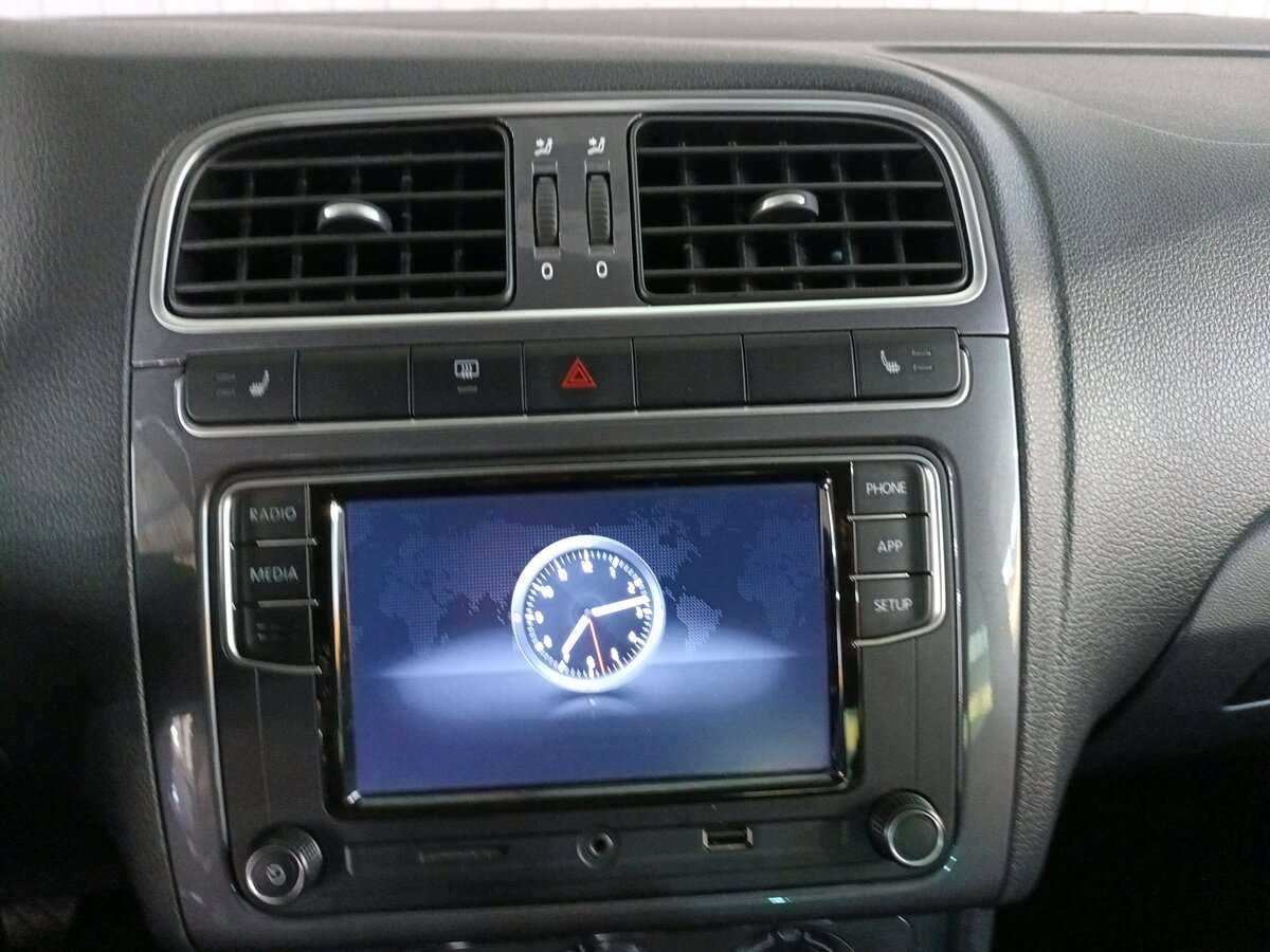 Volkswagen Polo б/у, 2019, Механическая. Фото: #16