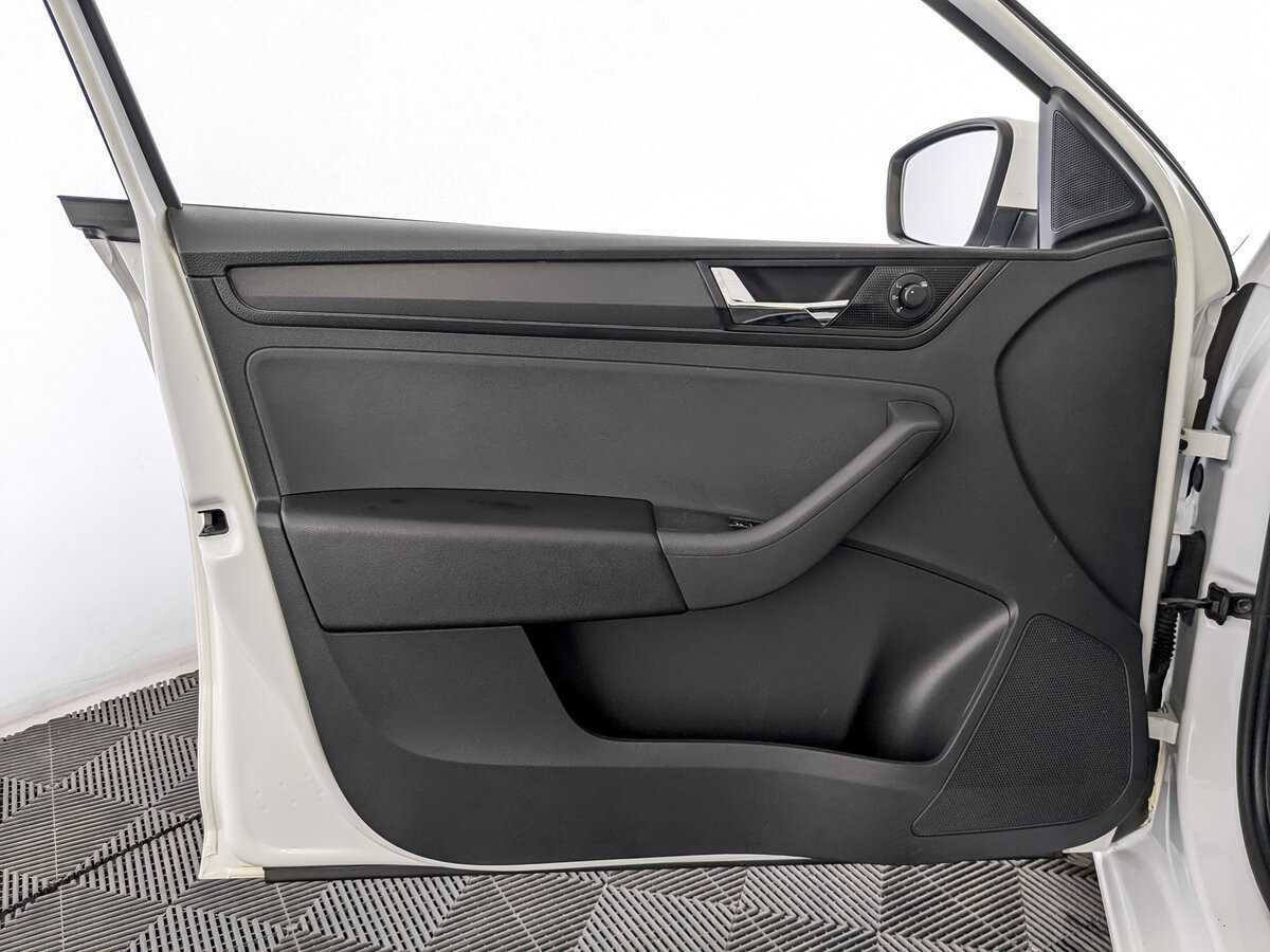 Skoda Rapid б/у, 2019, Механическая. Фото: #18