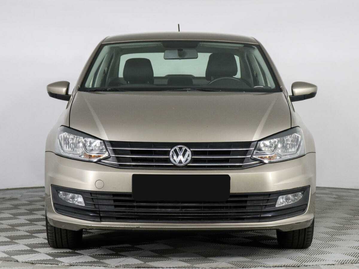 Volkswagen Polo б/у, 2019, Автоматическая. Фото: #1