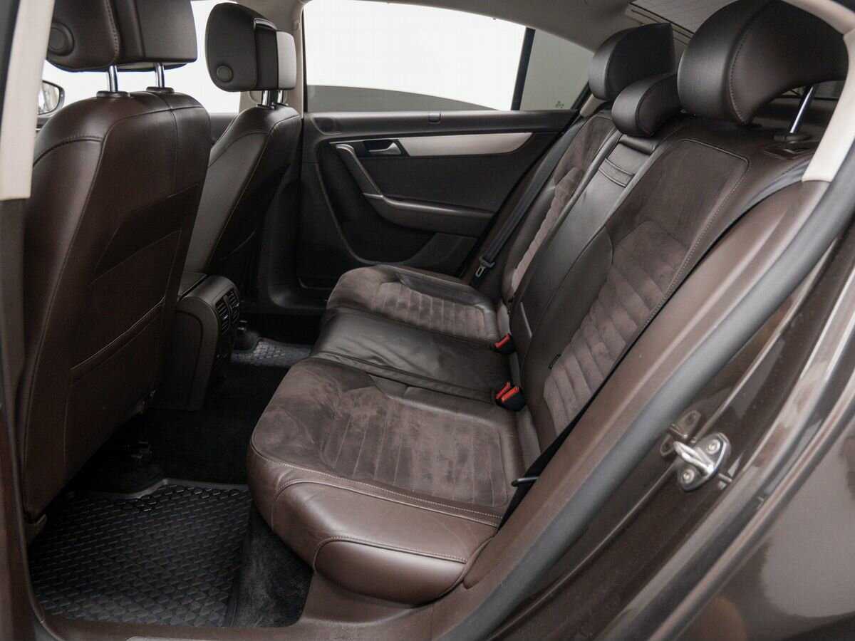 Volkswagen Passat б/у, 2012, Роботизированная. Фото: #12