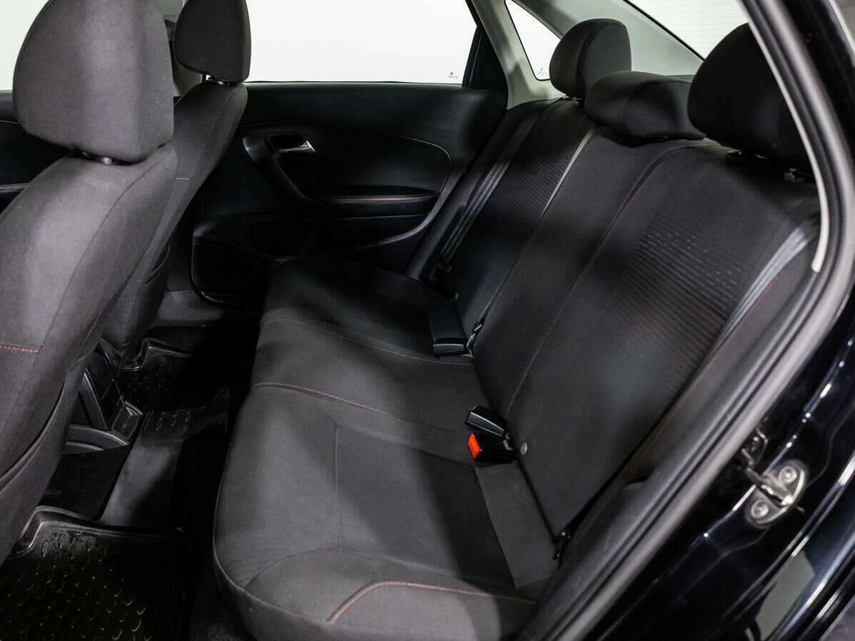 Volkswagen Polo б/у, 2017, Механическая. Фото: #9