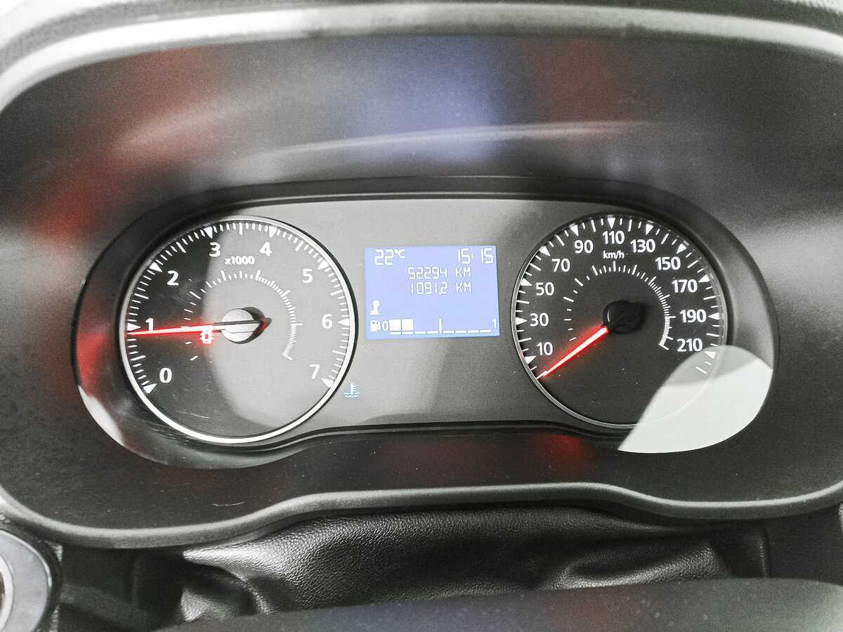 Renault Duster б/у, 2021, Механическая. Фото: #12