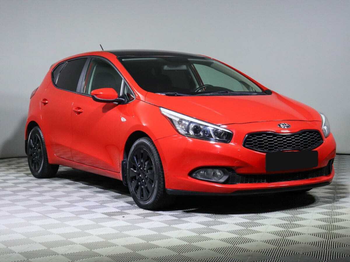 Kia Ceed б/у, 2014, Автоматическая. Фото: #1