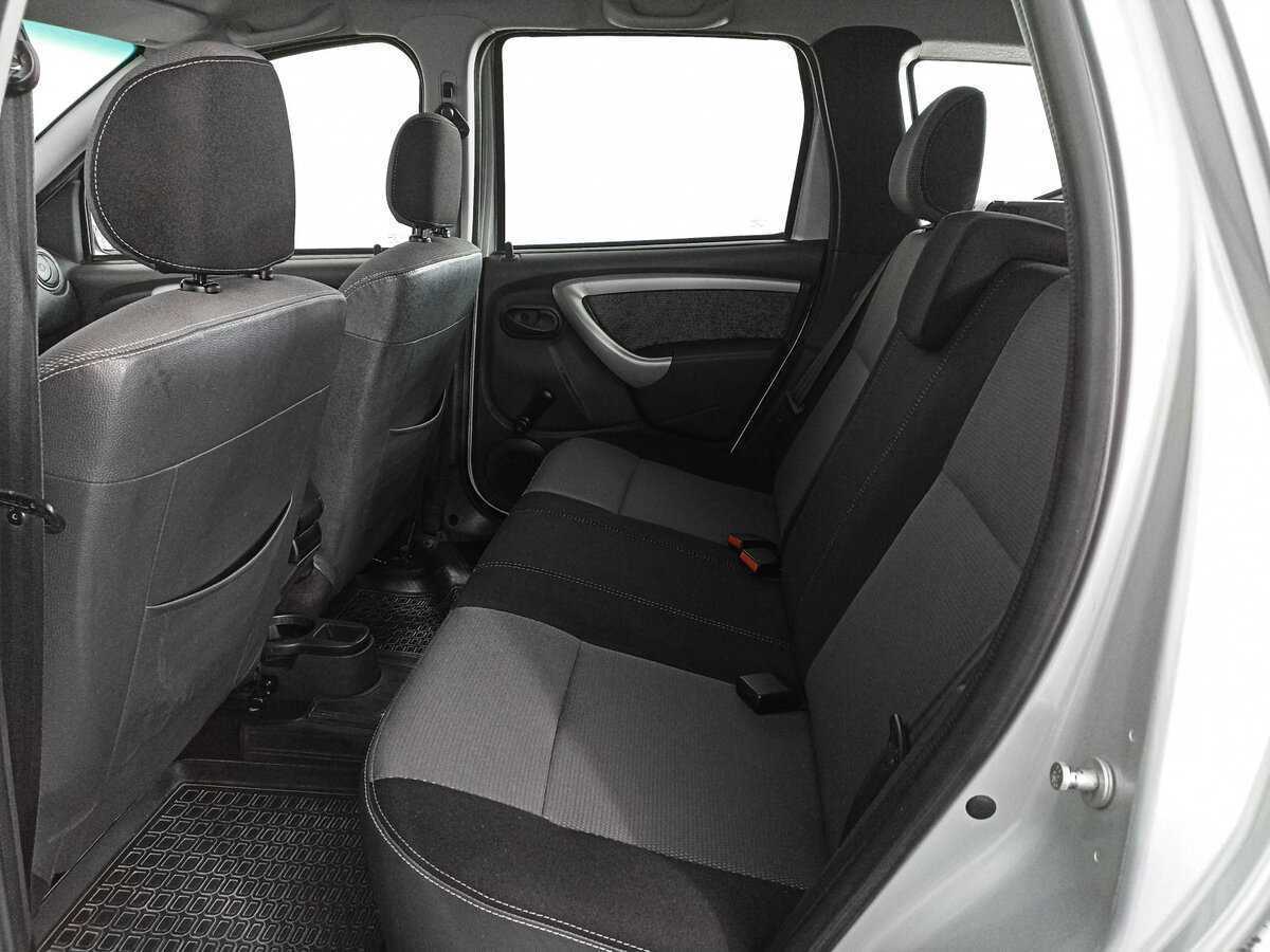 Renault Duster б/у, 2013, Механическая. Фото: #9