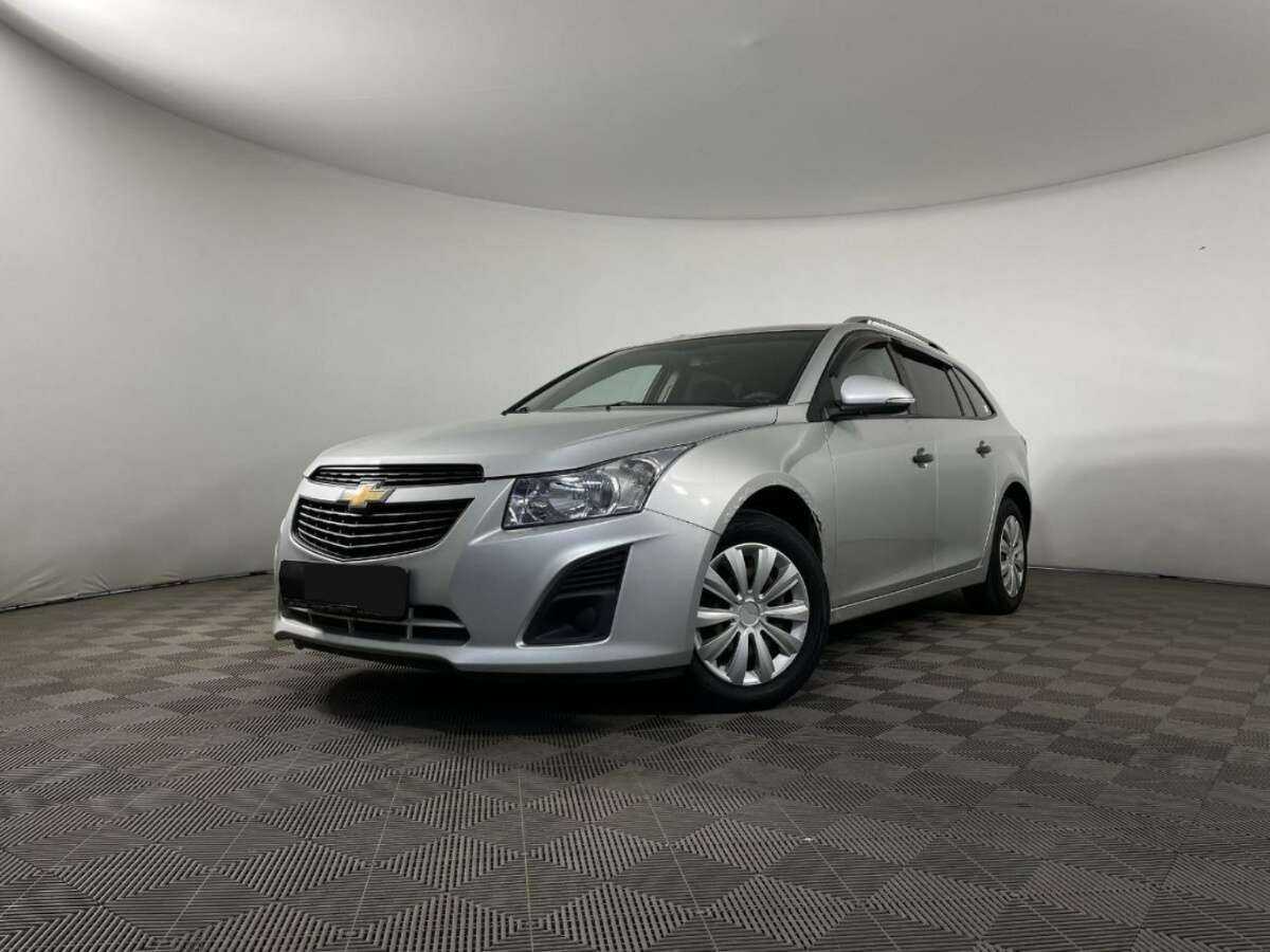 Chevrolet Cruze б/у, 2014, Механическая. Посмотреть фото