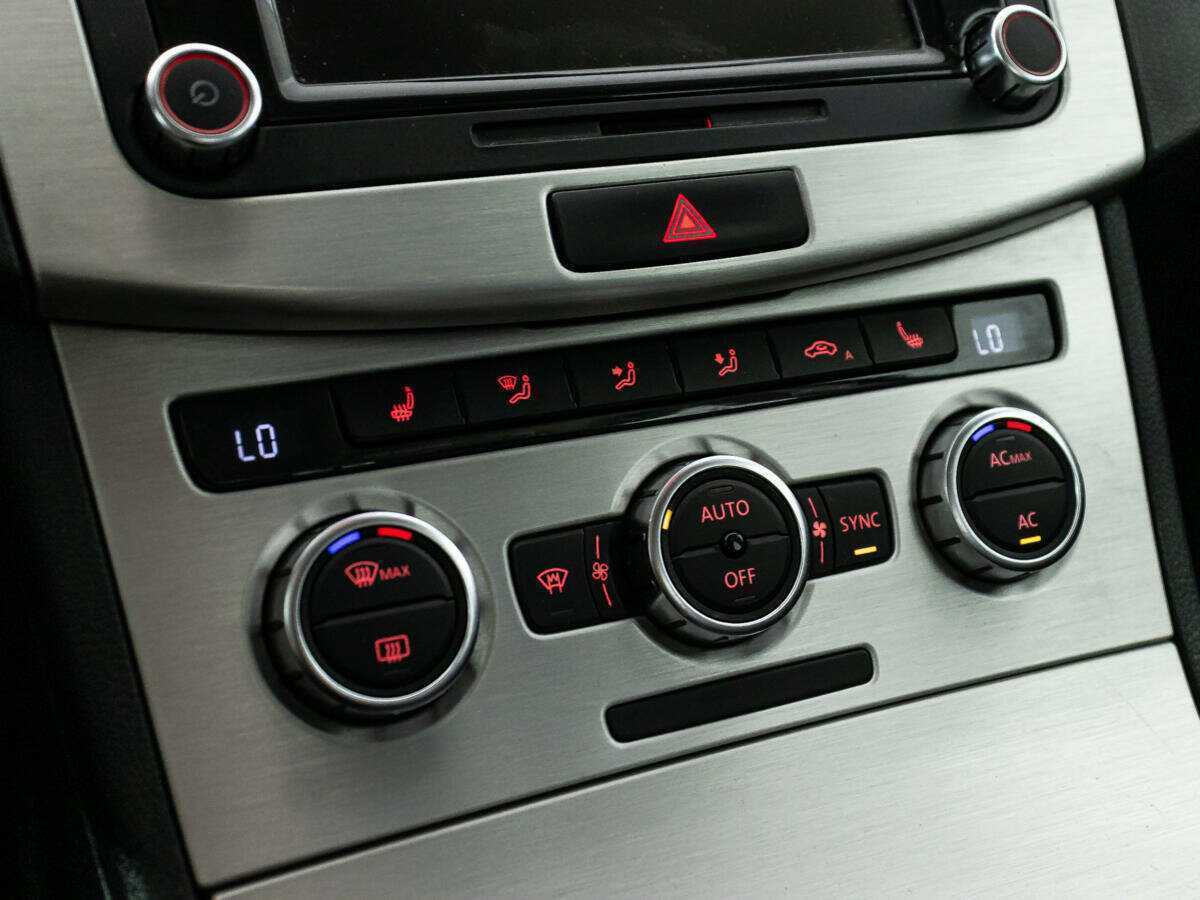 Volkswagen Passat б/у, 2012, Роботизированная. Фото: #15