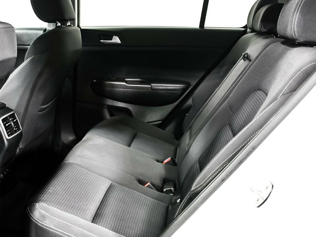 Kia Sportage б/у, 2016, Автоматическая. Фото: #9