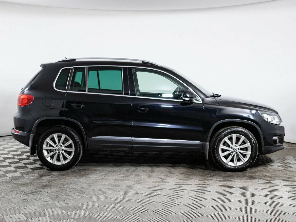 Volkswagen Tiguan б/у, 2013, Автоматическая. Фото: #3