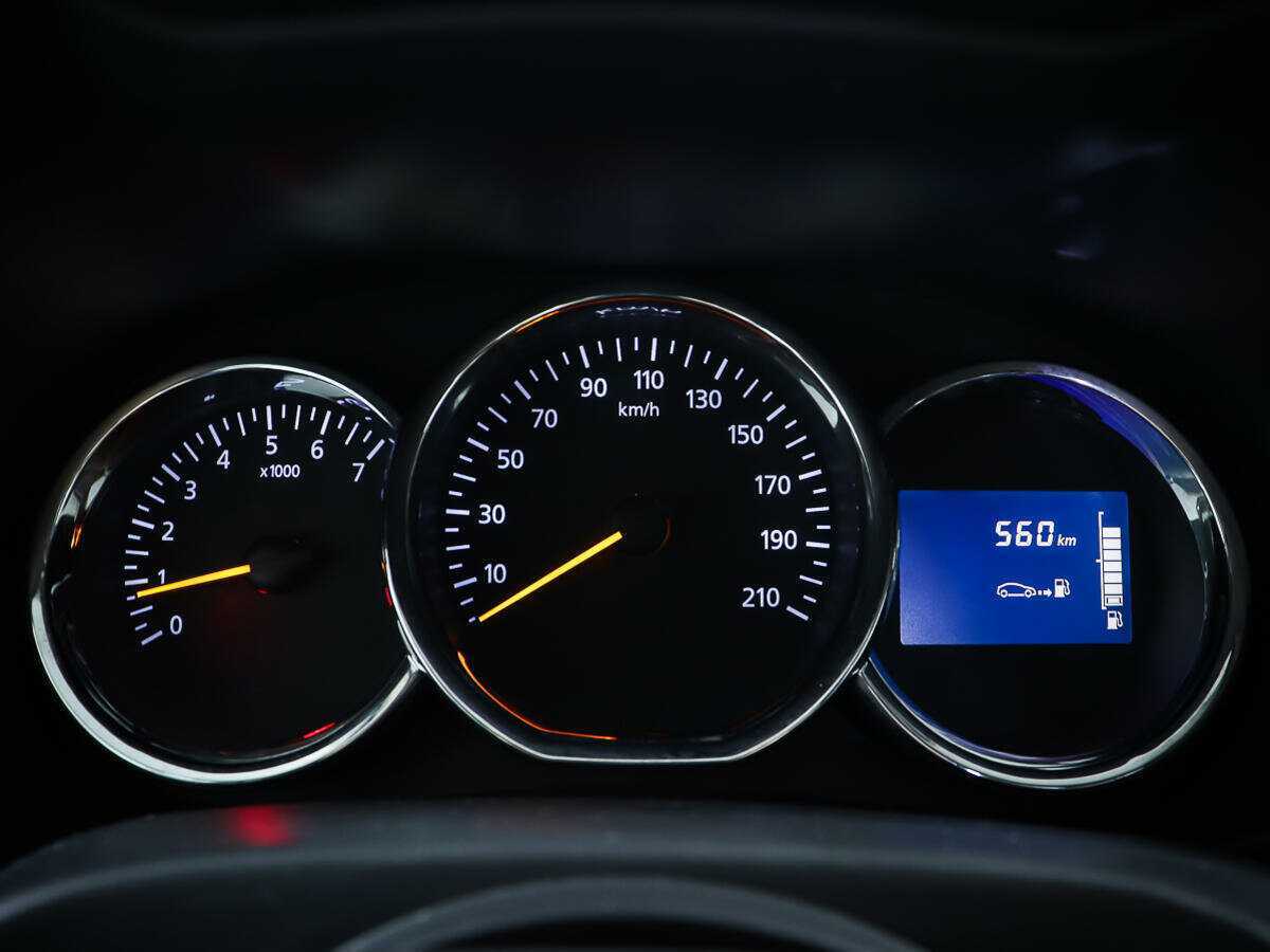 Renault Duster б/у, 2016, Механическая. Фото: #12