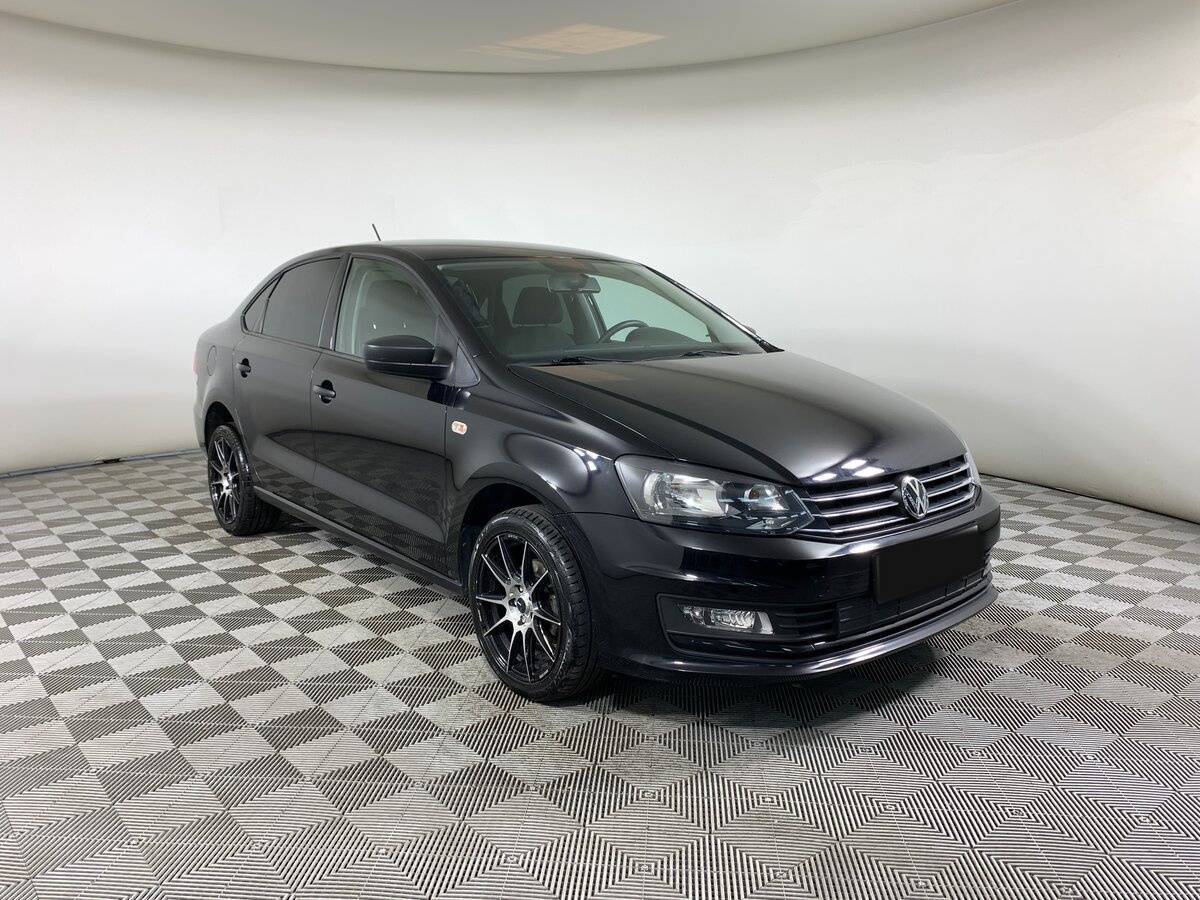 Volkswagen Polo б/у, 2018, Механическая. Фото: #2