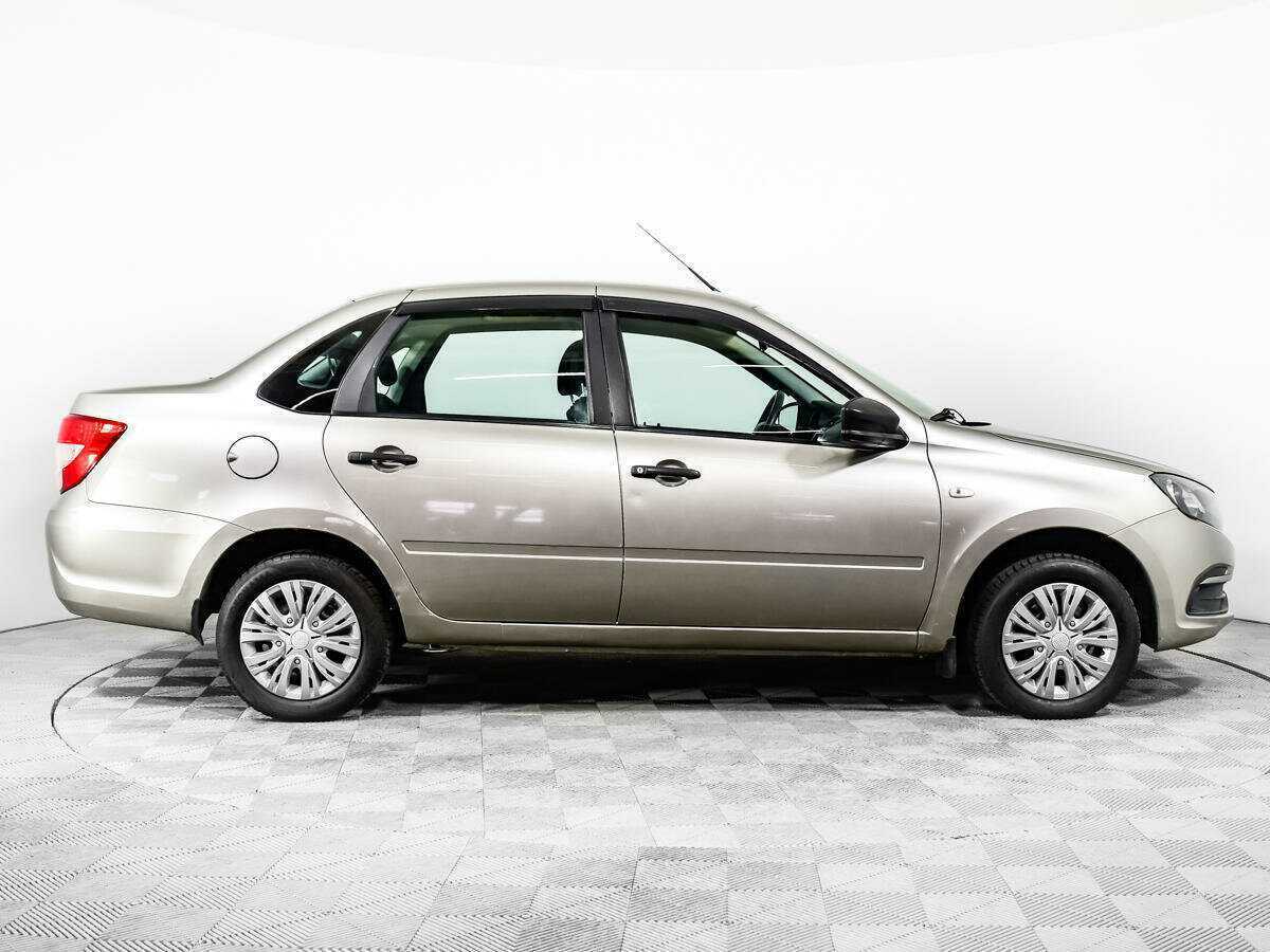 Lada (ВАЗ) Granta б/у, 2020, Механическая. Фото: #3