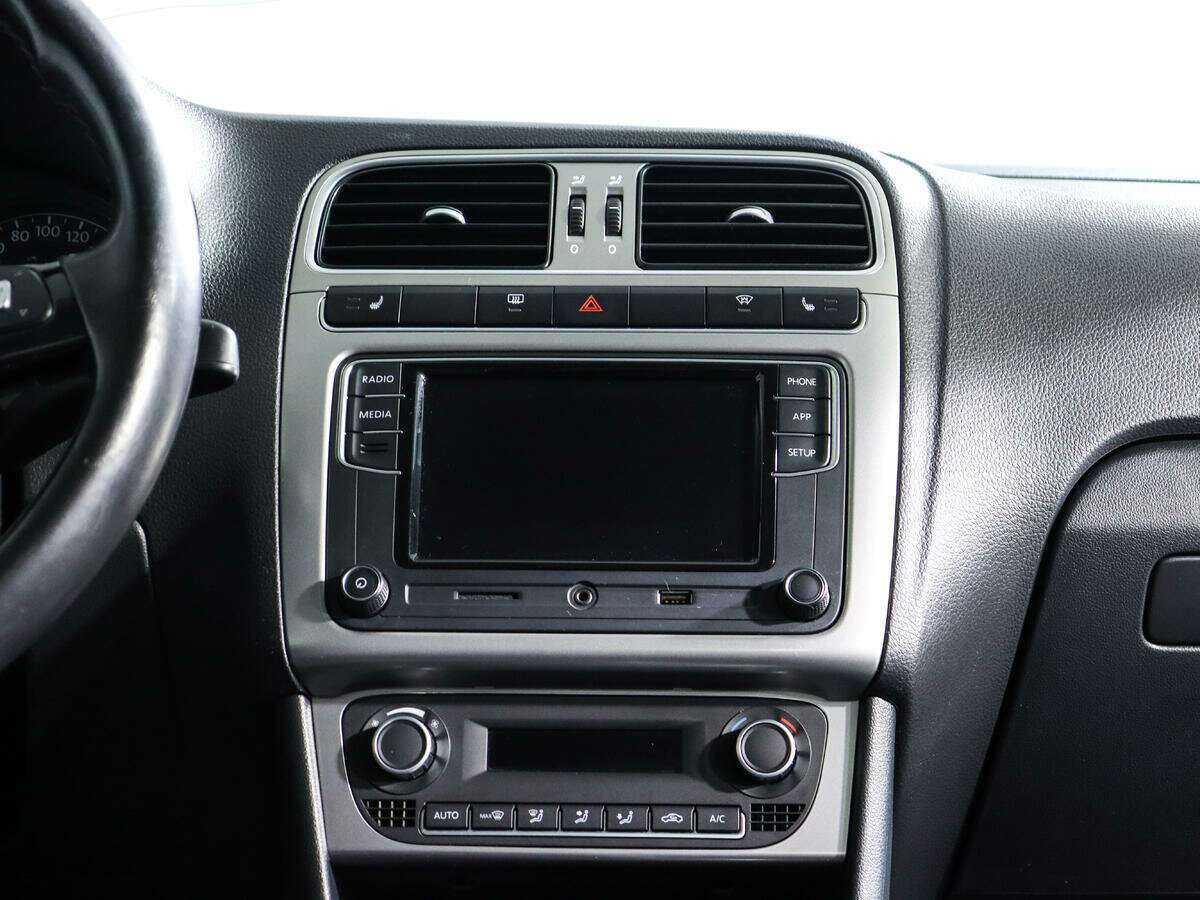 Volkswagen Polo б/у, 2017, Автоматическая. Фото: #11