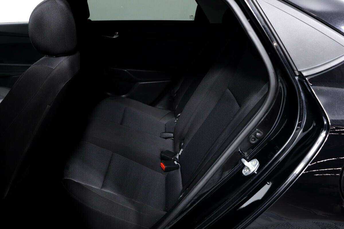 Hyundai Solaris б/у, 2021, Механическая. Фото: #11