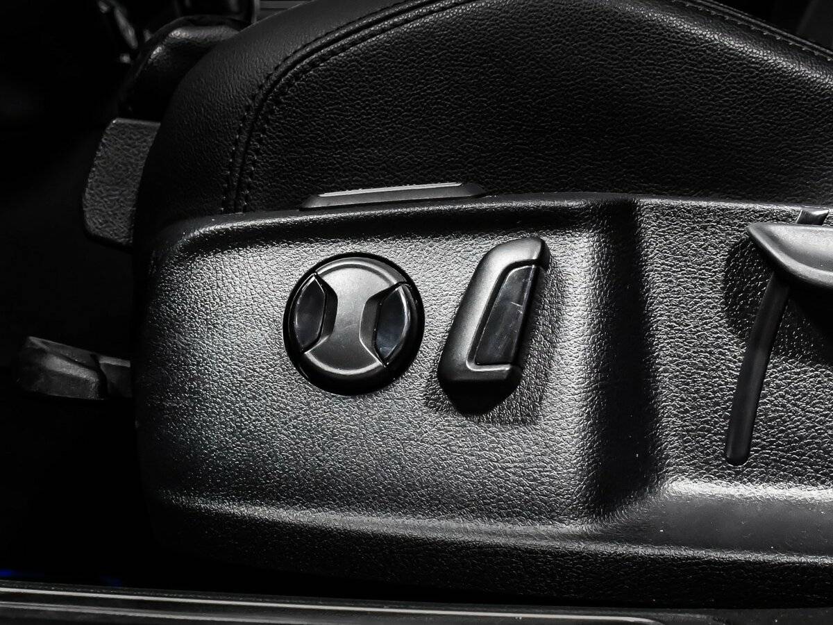 Volkswagen Passat б/у, 2018, Роботизированная. Фото: #14