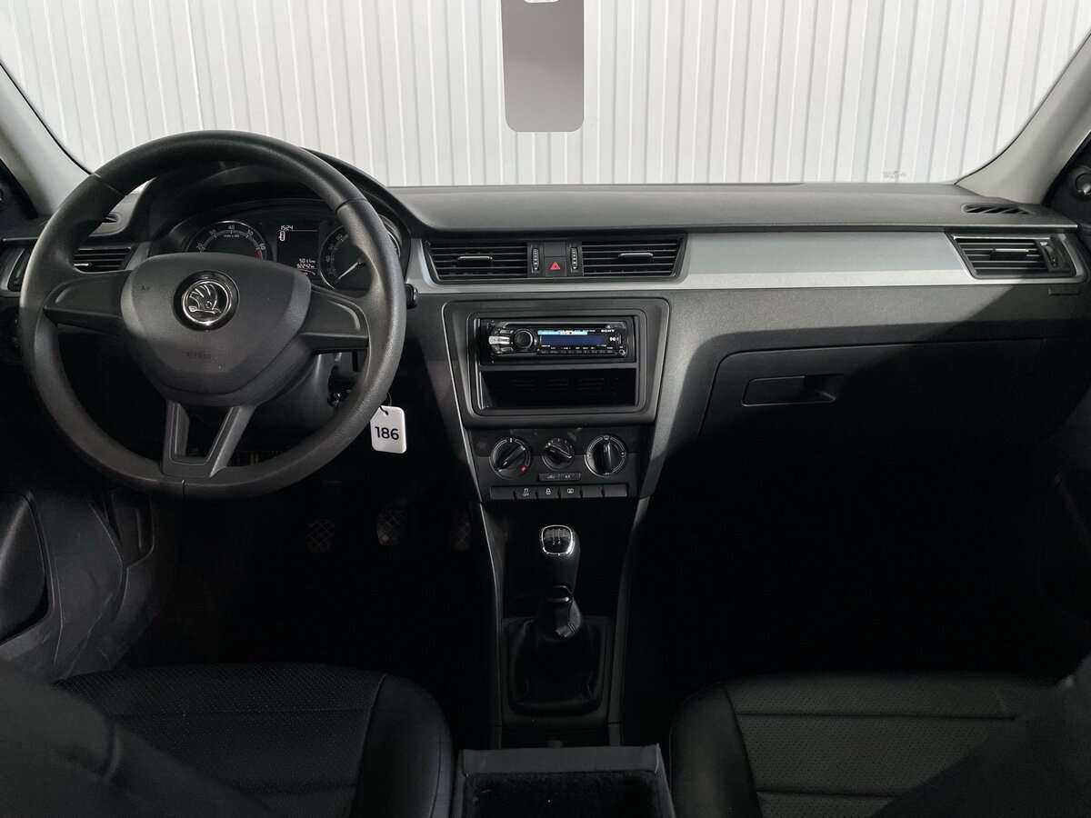 Skoda Rapid б/у, 2019, Механическая. Фото: #8