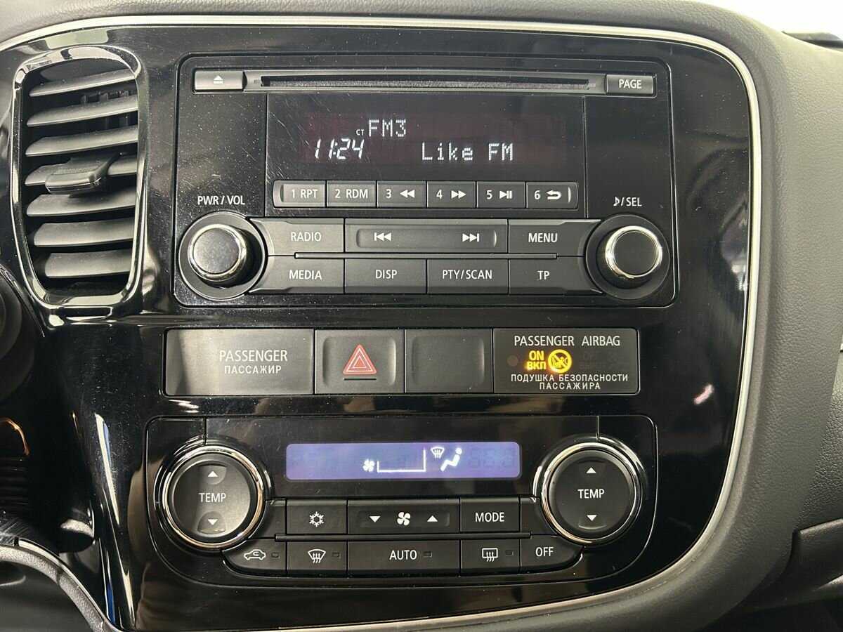 Mitsubishi Outlander б/у, 2015, Вариатор. Фото: #10