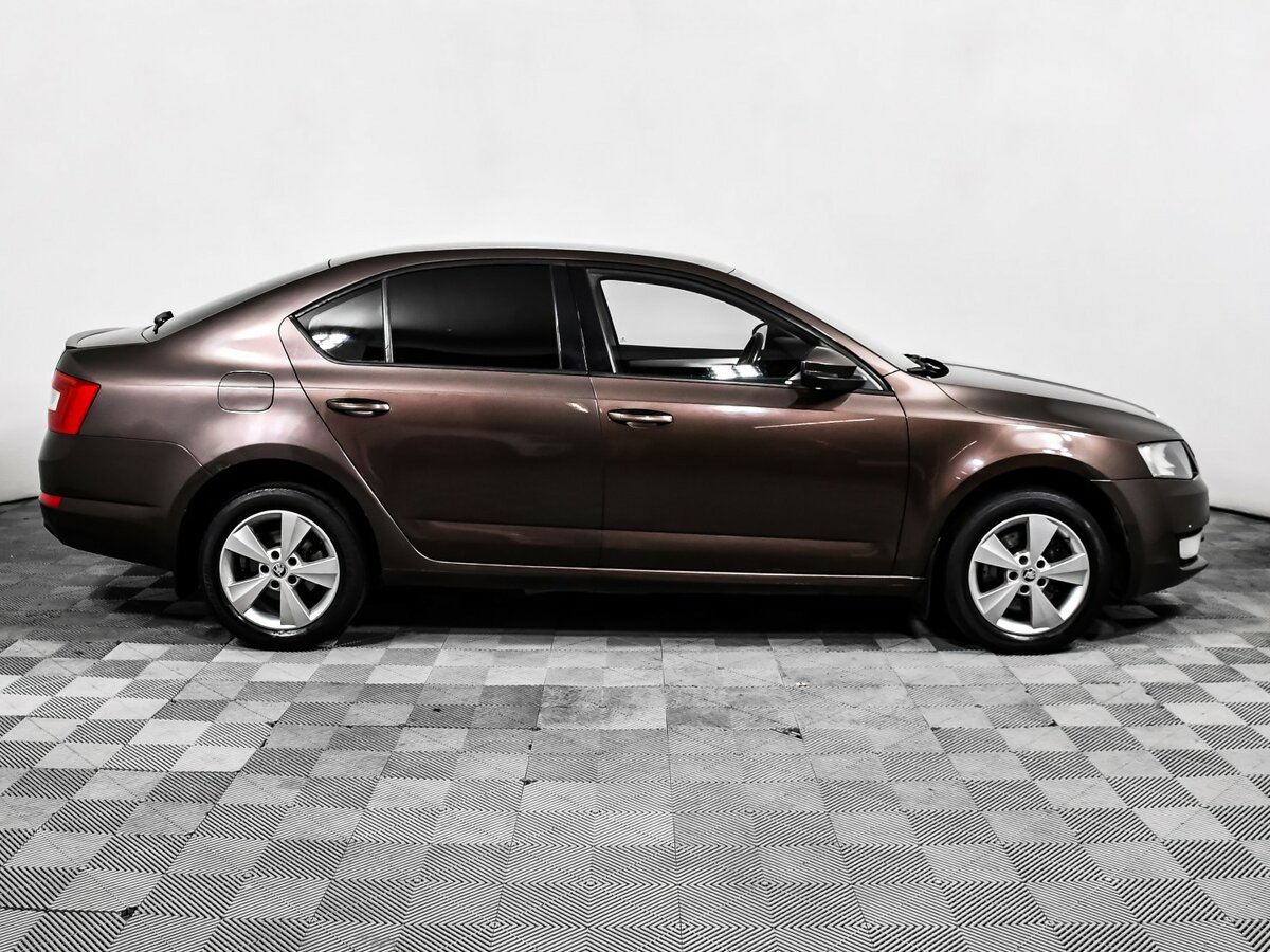 Skoda Octavia б/у, 2014, Механическая. Фото: #3