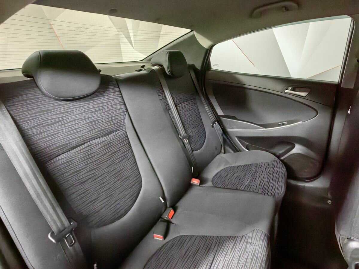 Hyundai Solaris б/у, 2015, Автоматическая. Фото: #12