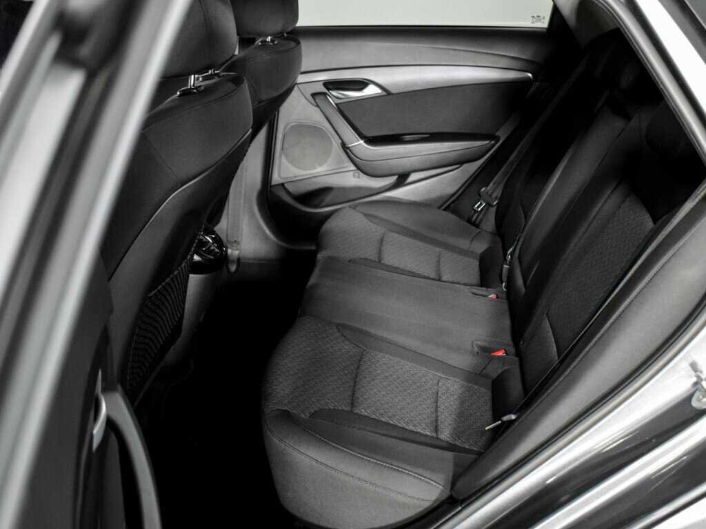 Hyundai i40 б/у, 2016, Автоматическая. Фото: #10