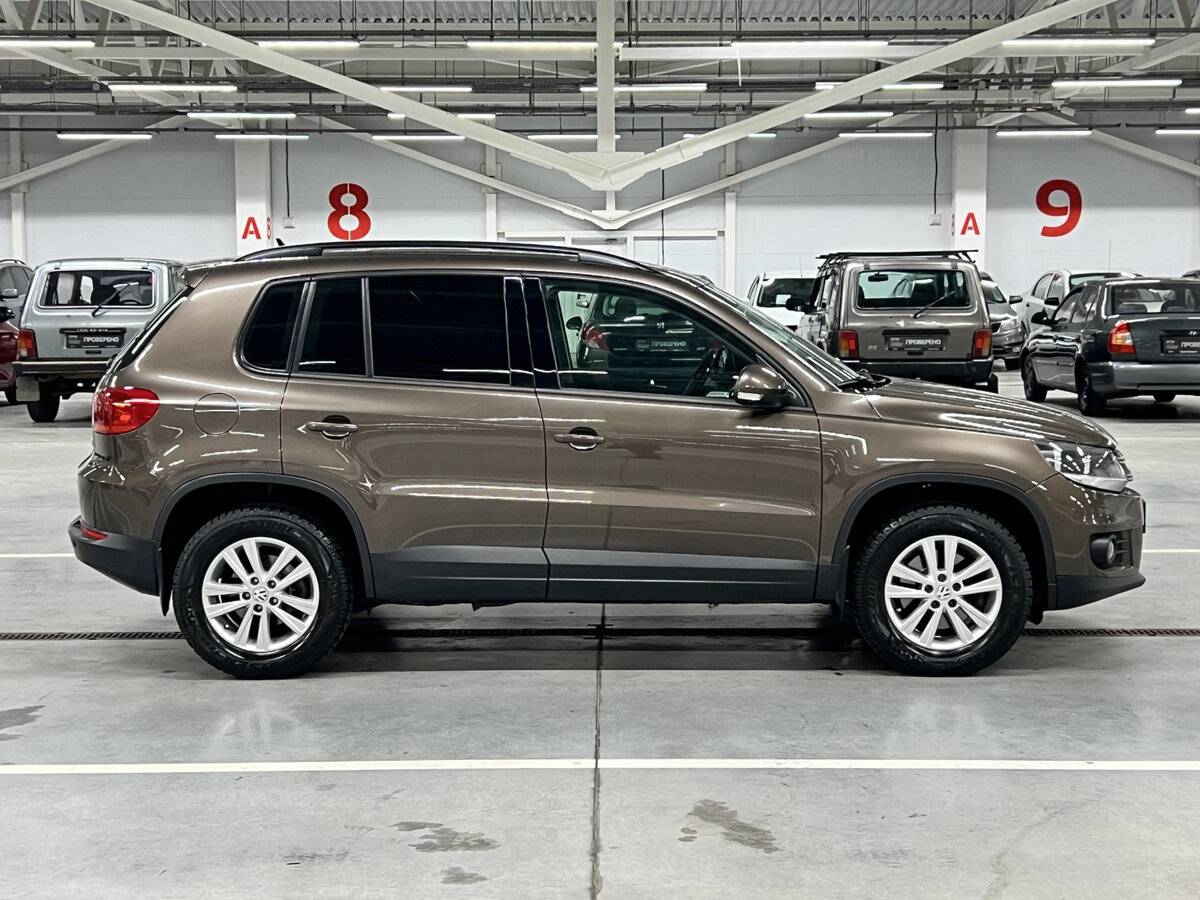 Volkswagen Tiguan б/у, 2014, Механическая. Фото: #3