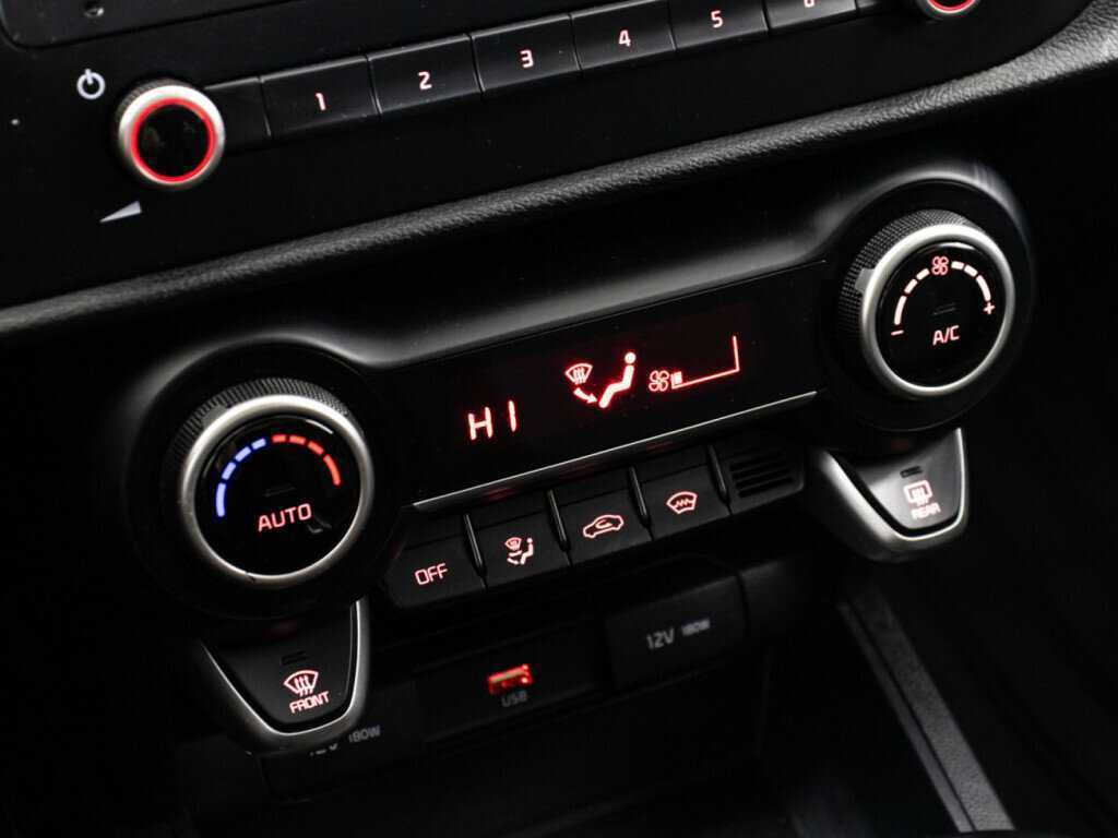 Kia Rio б/у, 2021, Автоматическая. Фото: #18