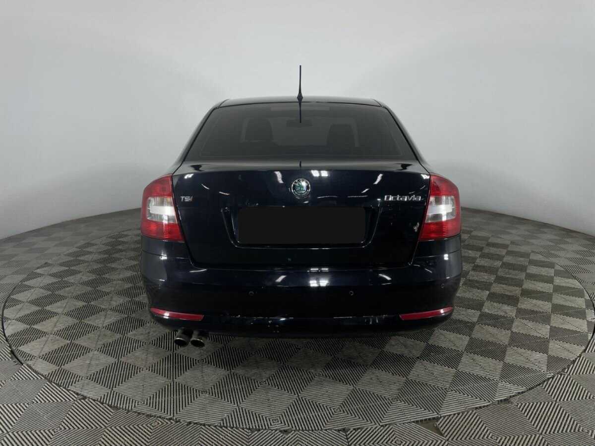 Skoda Octavia б/у, 2012, Механическая. Фото: #2