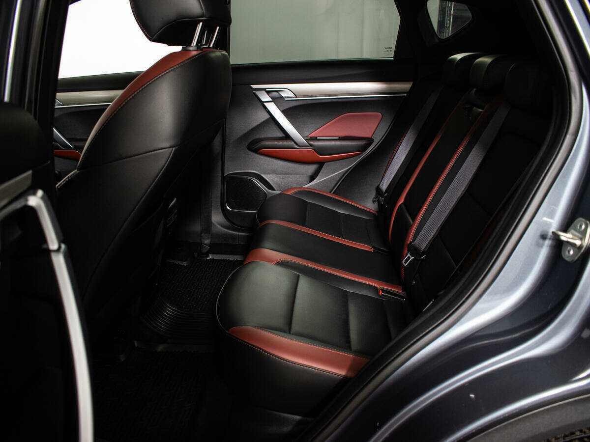 Geely Coolray б/у, 2021, Роботизированная. Фото: #9