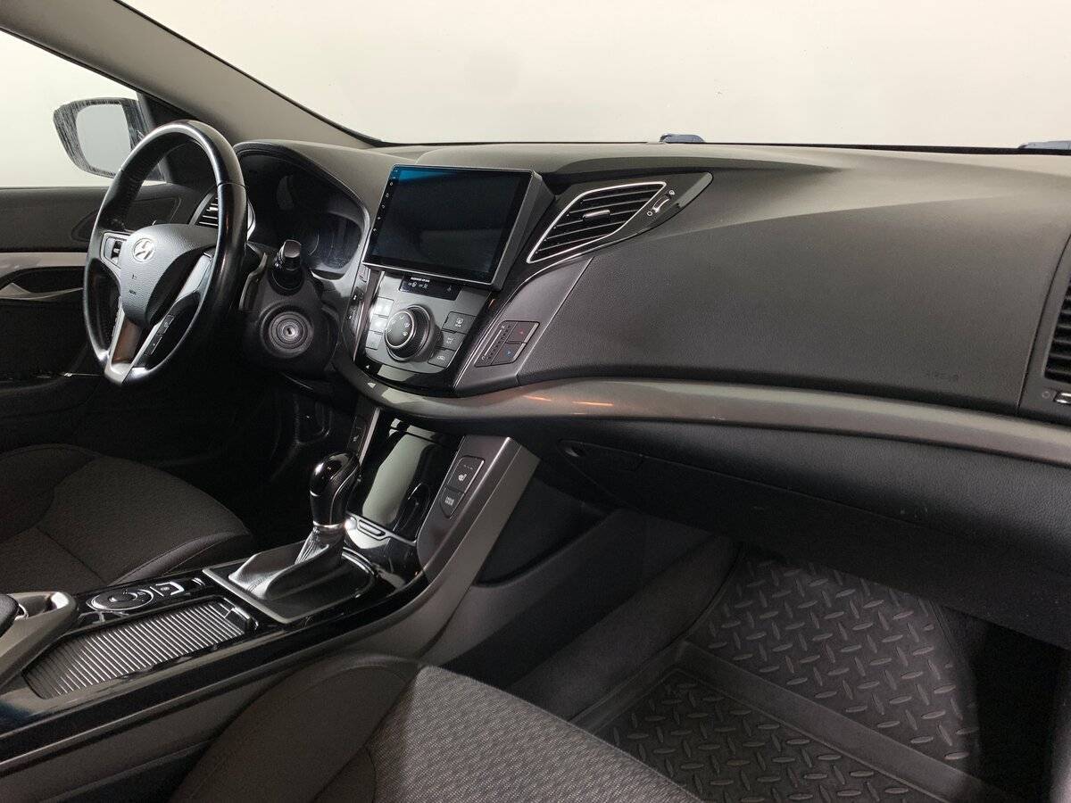 Hyundai i40 б/у, 2015, Автоматическая. Фото: #12