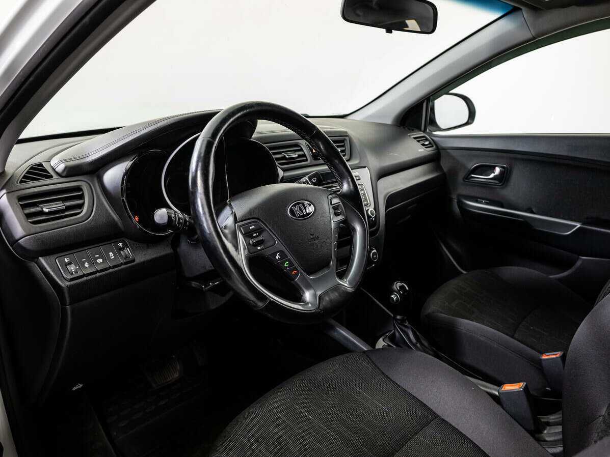 Kia Rio б/у, 2015, Автоматическая. Фото: #10