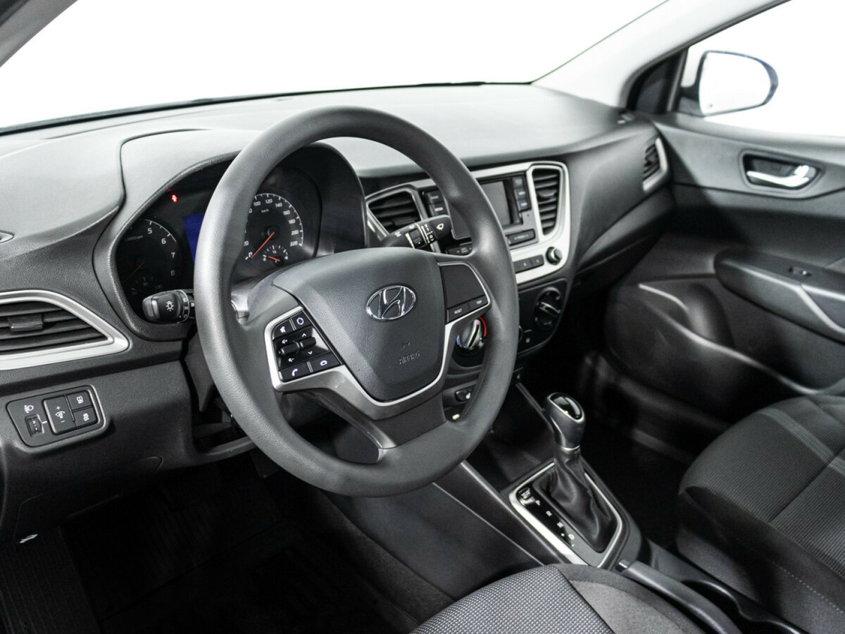 Hyundai Solaris б/у, 2022, Автоматическая. Фото: #8