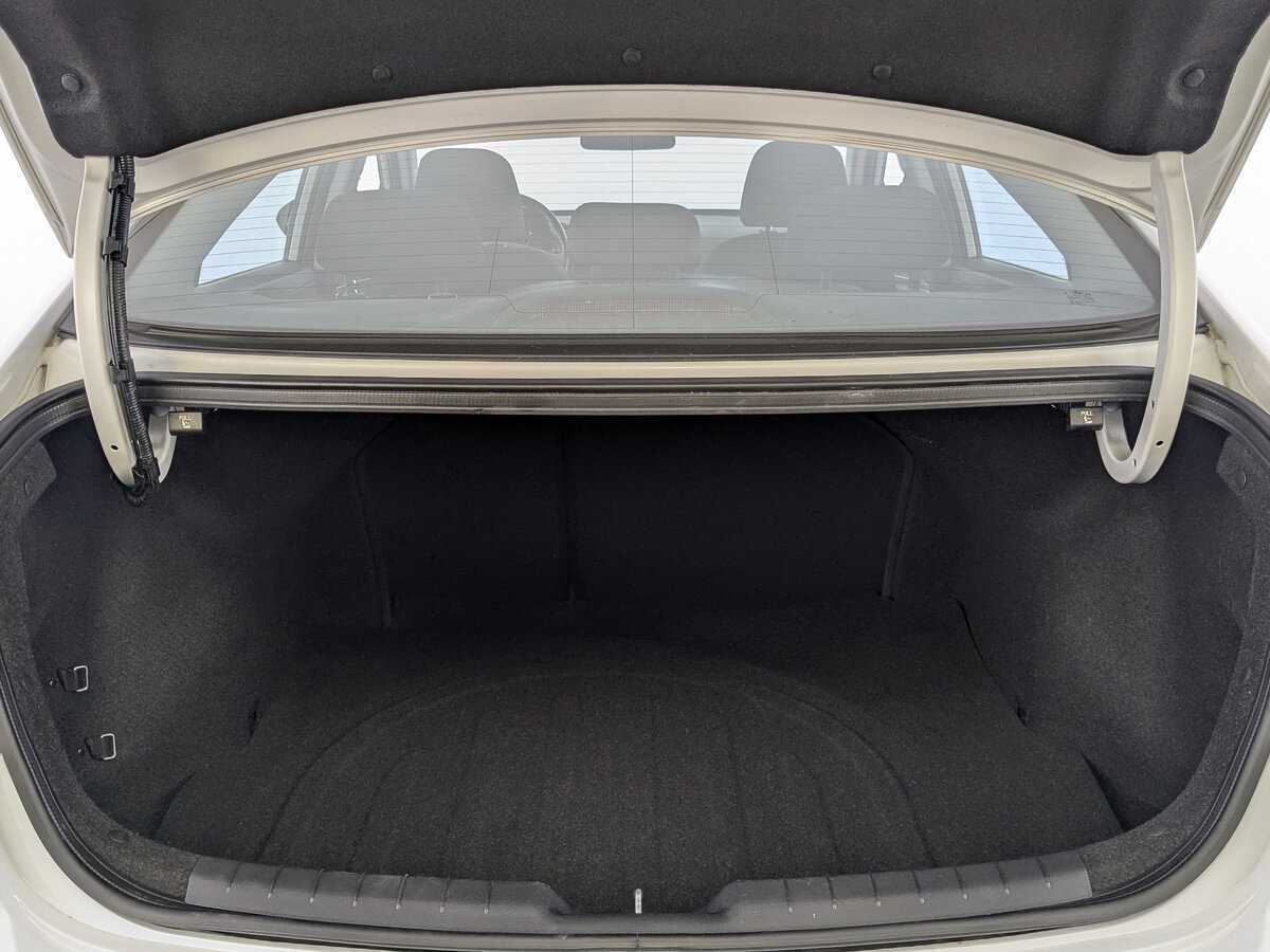 Hyundai Elantra б/у, 2019, Автоматическая. Фото: #9