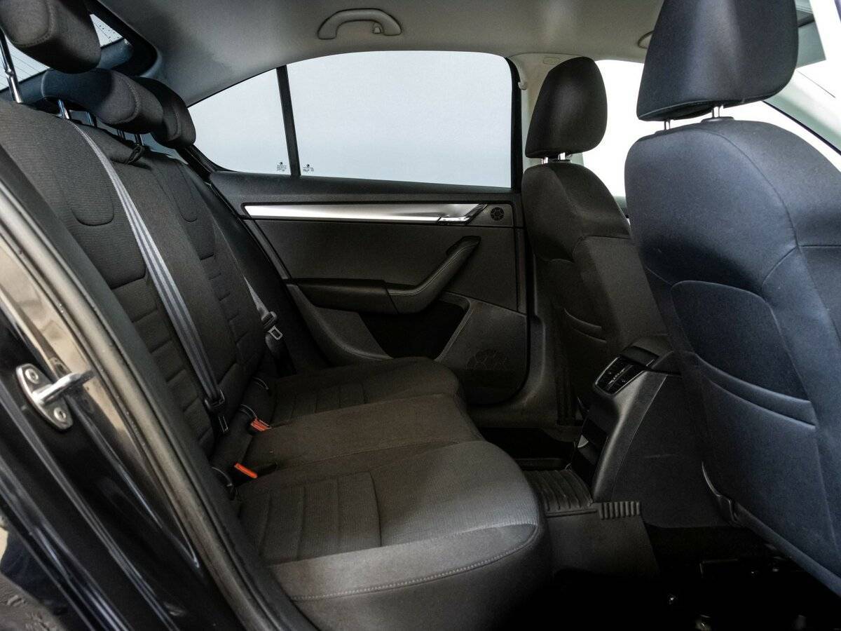 Skoda Octavia б/у, 2013, Механическая. Фото: #17