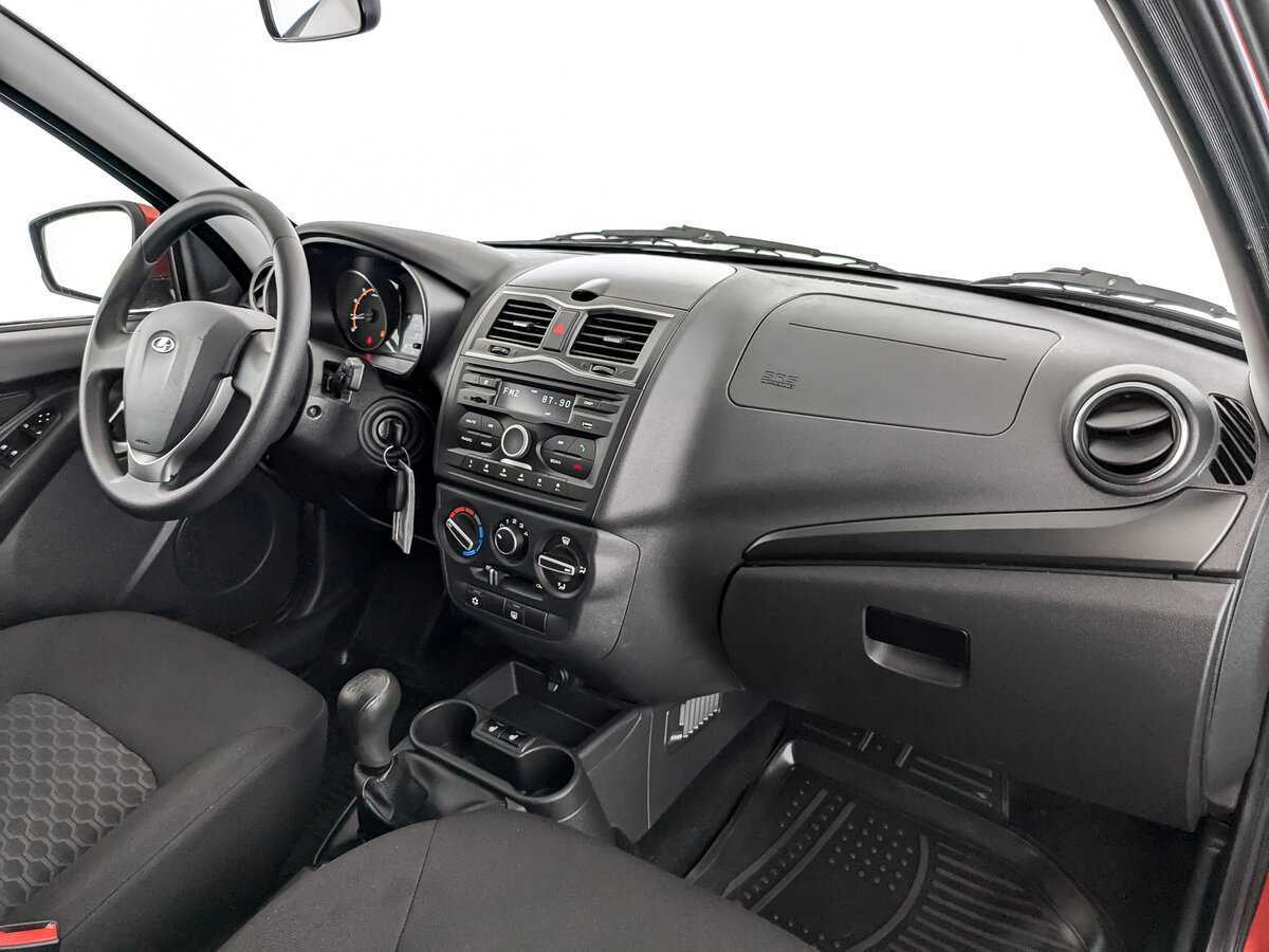 Lada (ВАЗ) Granta б/у, 2022, Механическая. Фото: #10