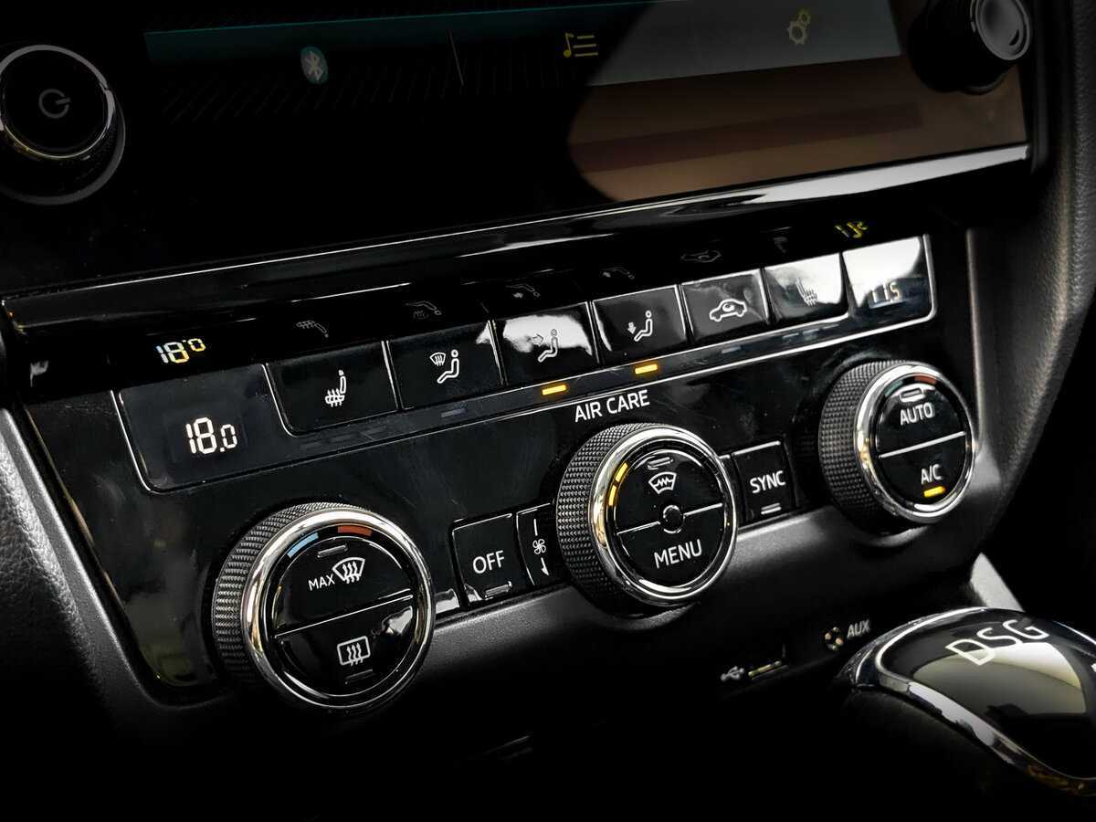 Skoda Octavia б/у, 2017, Механическая. Фото: #24