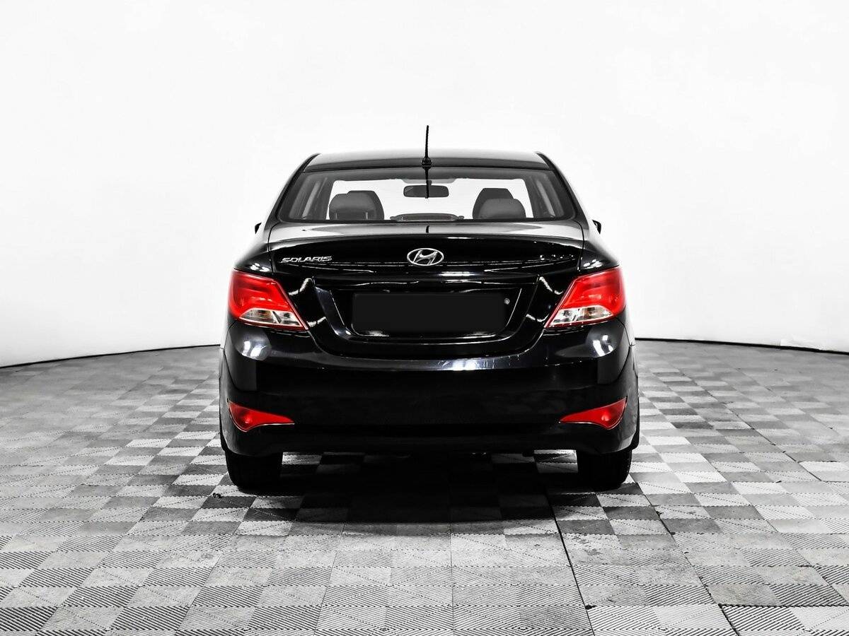 Hyundai Solaris б/у, 2016, Автоматическая. Фото: #4