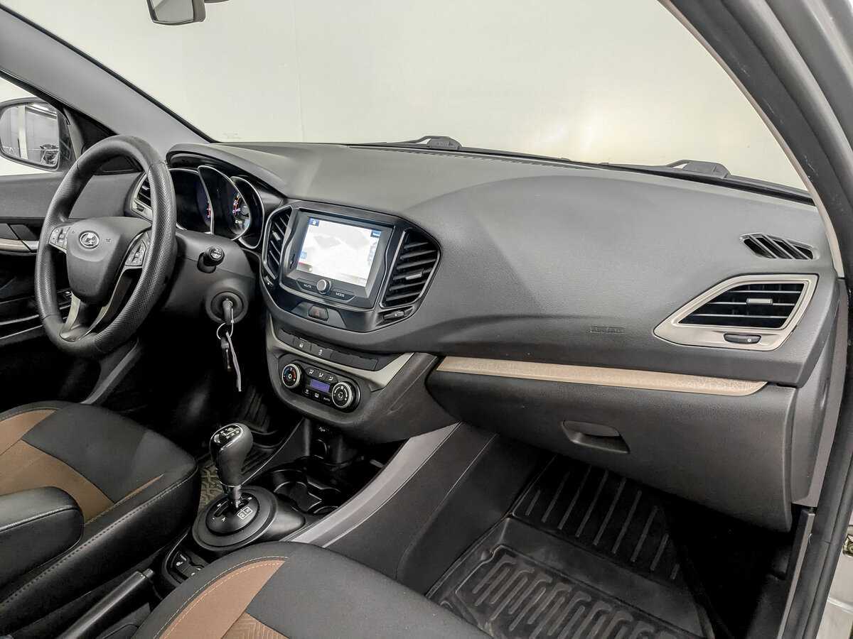 Lada (ВАЗ) Vesta б/у, 2017, Роботизированная. Фото: #10