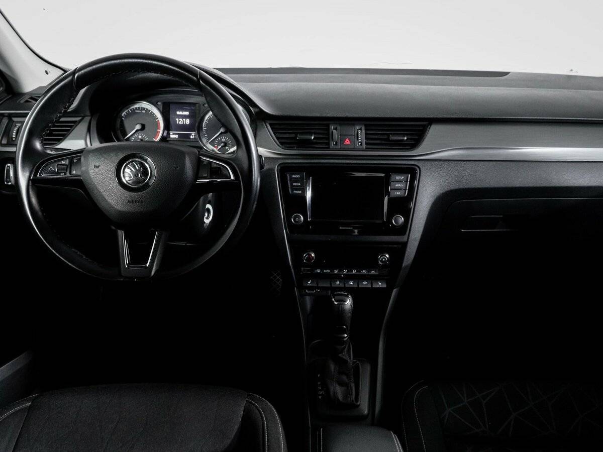 Skoda Rapid б/у, 2018, Автоматическая. Фото: #11