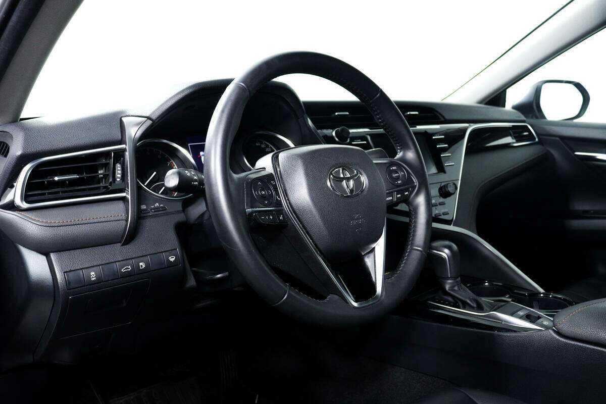 Toyota Camry б/у, 2018, Автоматическая. Фото: #12